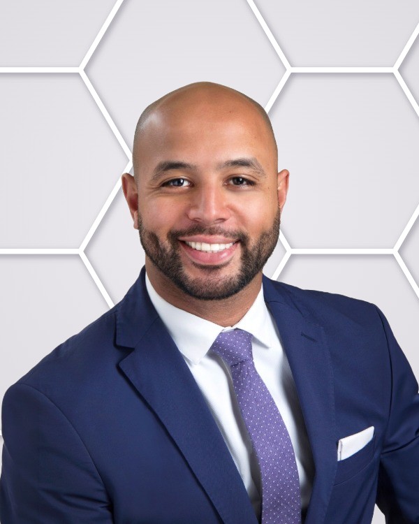 Giovanni Vasquez, co-founder of Synergy Realty Advisors